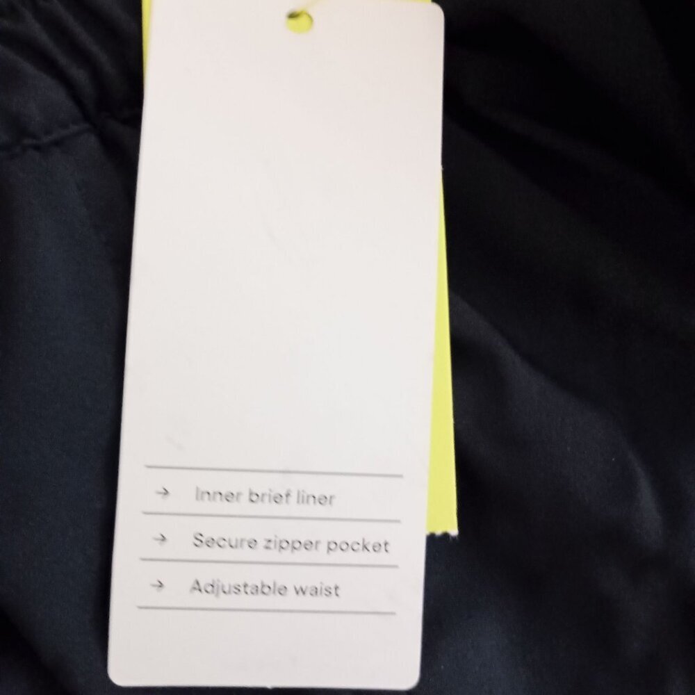 All in Motion Black Run Shorts Mid Rise Lined S NWT Zip Pocket - Picture 5 of 6